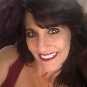 Meet your Posher, Michele